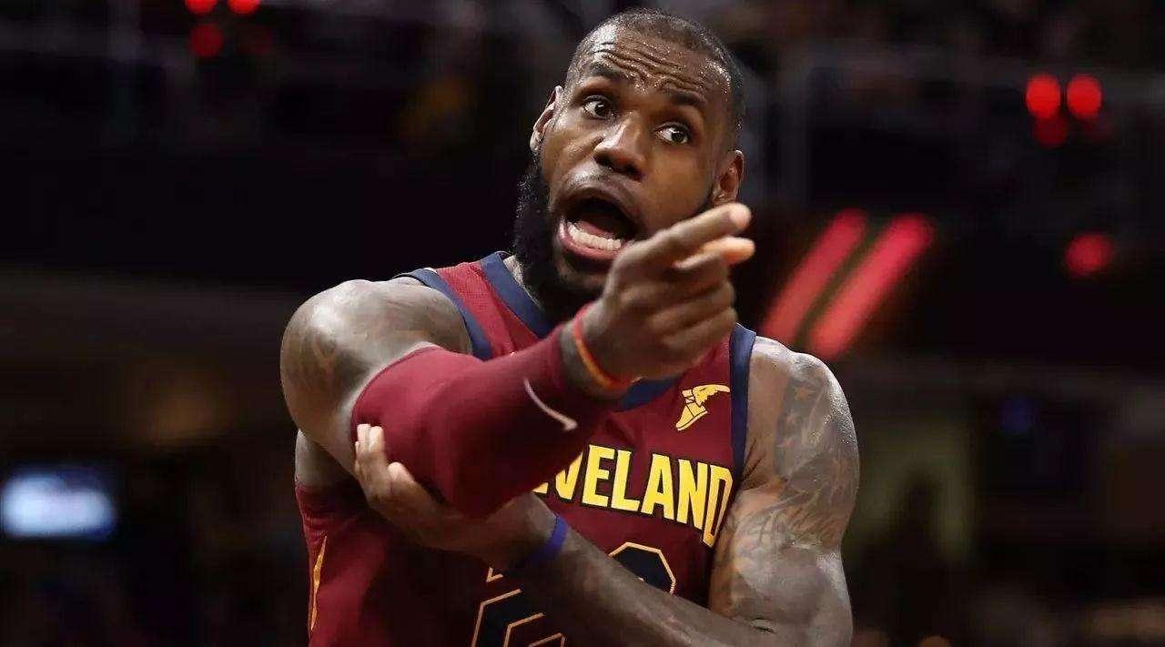 巅峰对决，2016年NBA勇士与骑士的总决赛回顾 2016nba勇士vs骑士总决赛