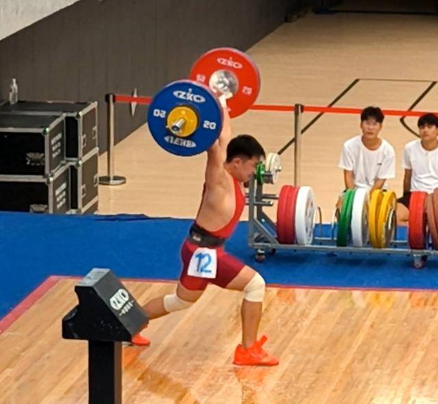 体育中的大力量与大精神 体育中大