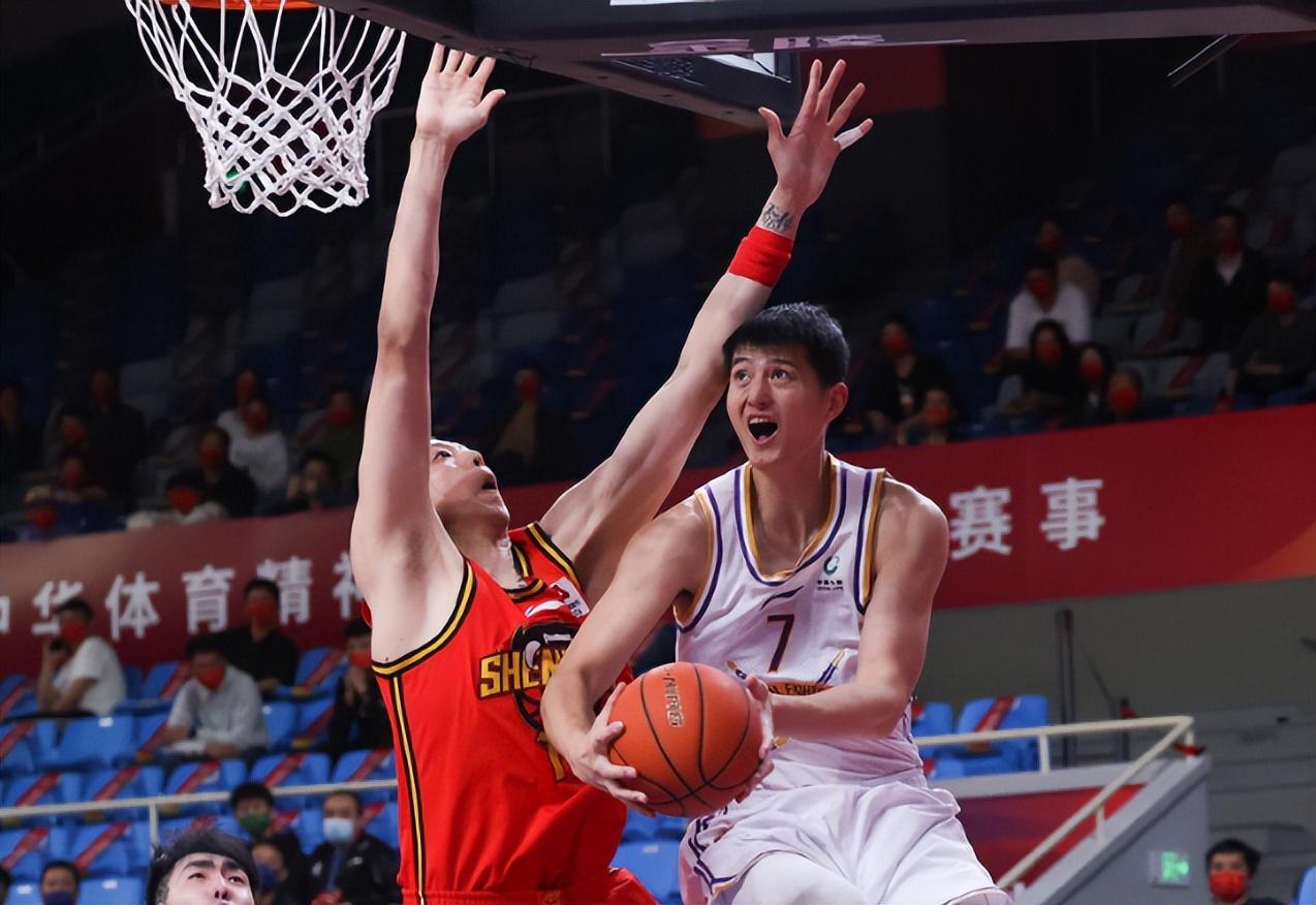 北京北控与深圳的对决，一场城市间的足球盛宴 北京北控VS深圳