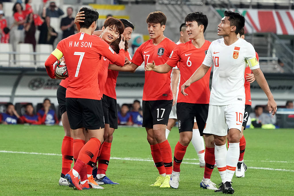 日本男足与韩国男足，东西亚足球的巅峰对决 日本男足vs韩国男足