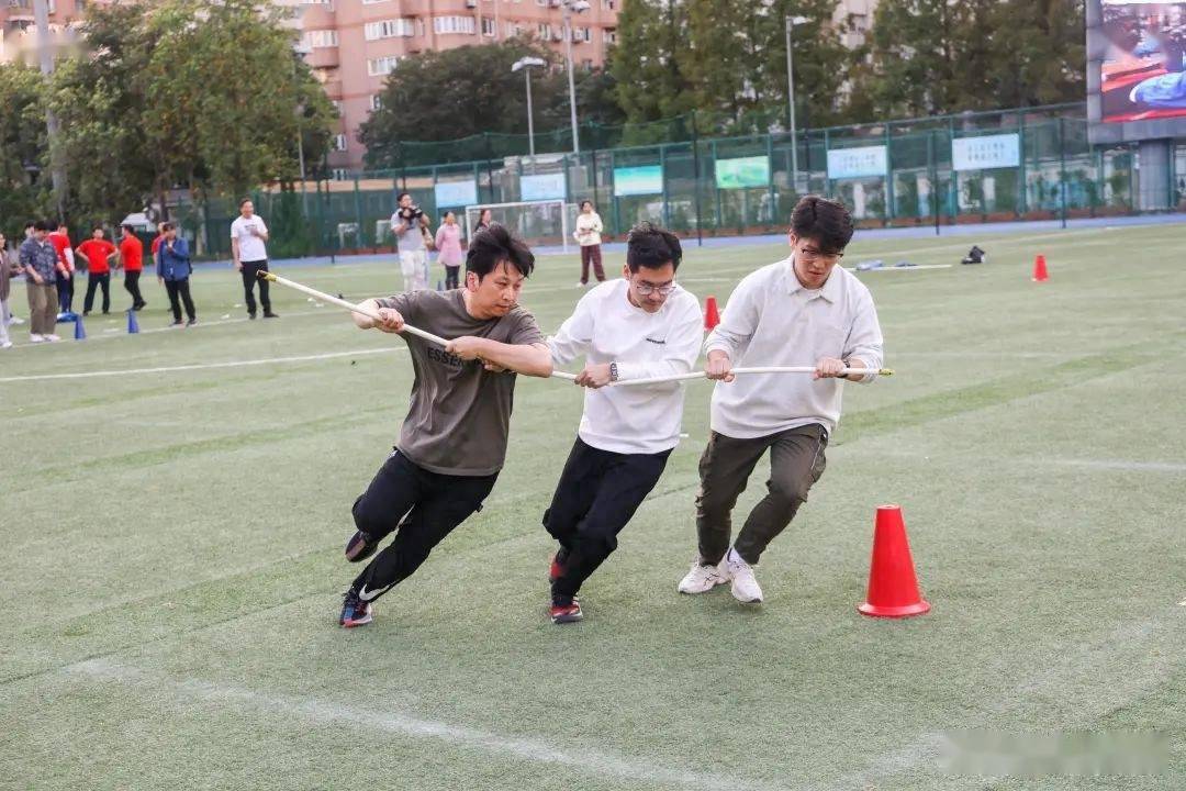 体育绕，运动之美与生命之韵 体育绕