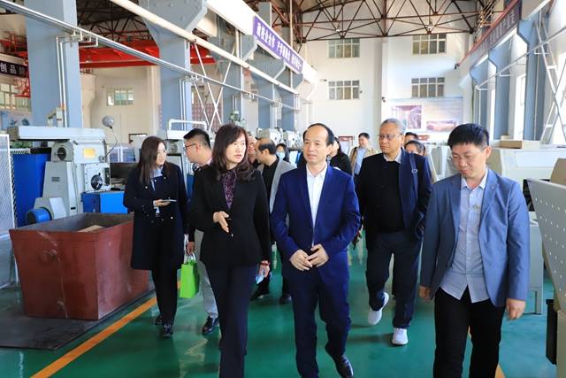 中央与惠灵顿，两大文明的碰撞与交流 中央VS惠灵顿