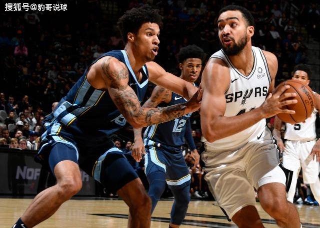 灰熊与骑士的较量，一场精彩绝伦的篮球盛宴—回顾2015年NBA季后赛对决 2015灰熊vs骑士