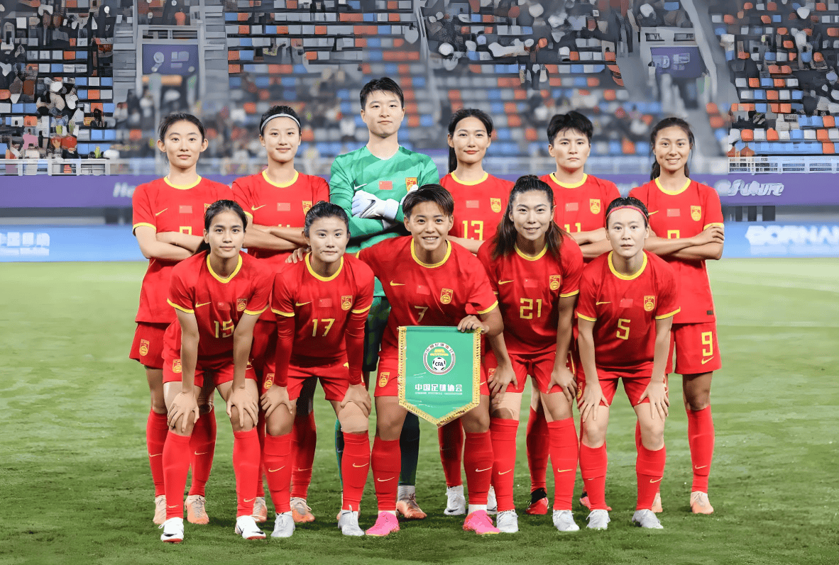 女足VS，挑战与机遇并存 vs女足