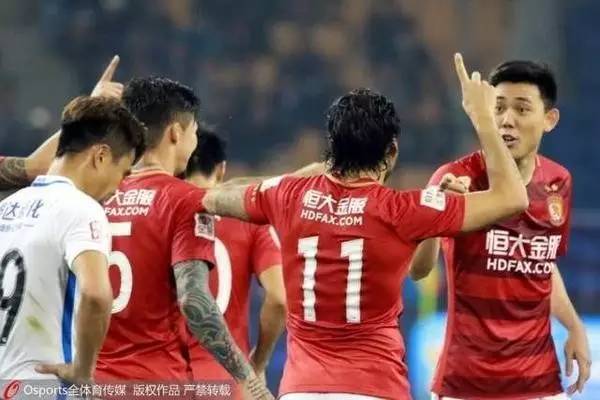 巅峰对决，2014年恒大与全北现代的足球世纪之战 2014 恒大vs全北现代
