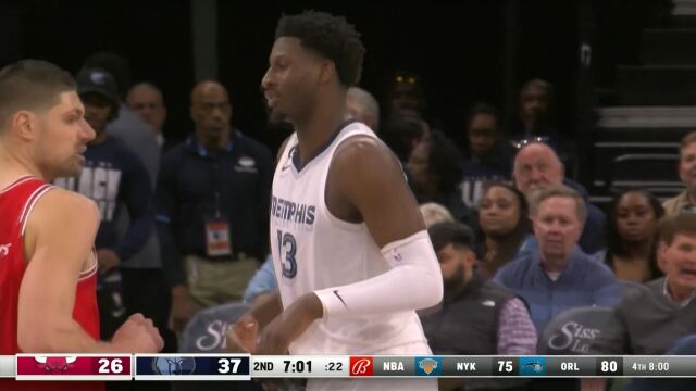 公牛与灰熊，一场激烈的对抗 公牛vs灰熊