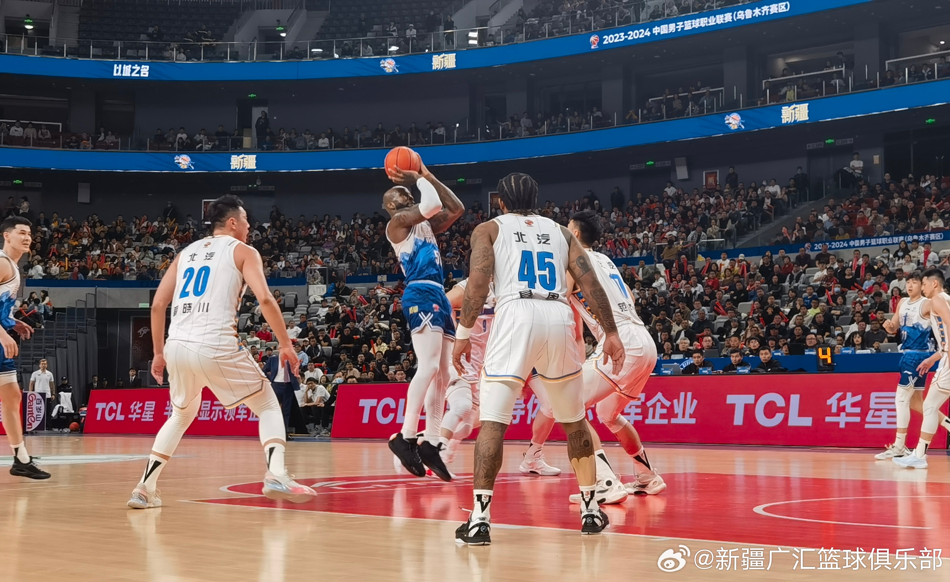 新疆与北京，一场精彩绝伦的较量—全场录像深度解析 新疆vs北京全场录像
